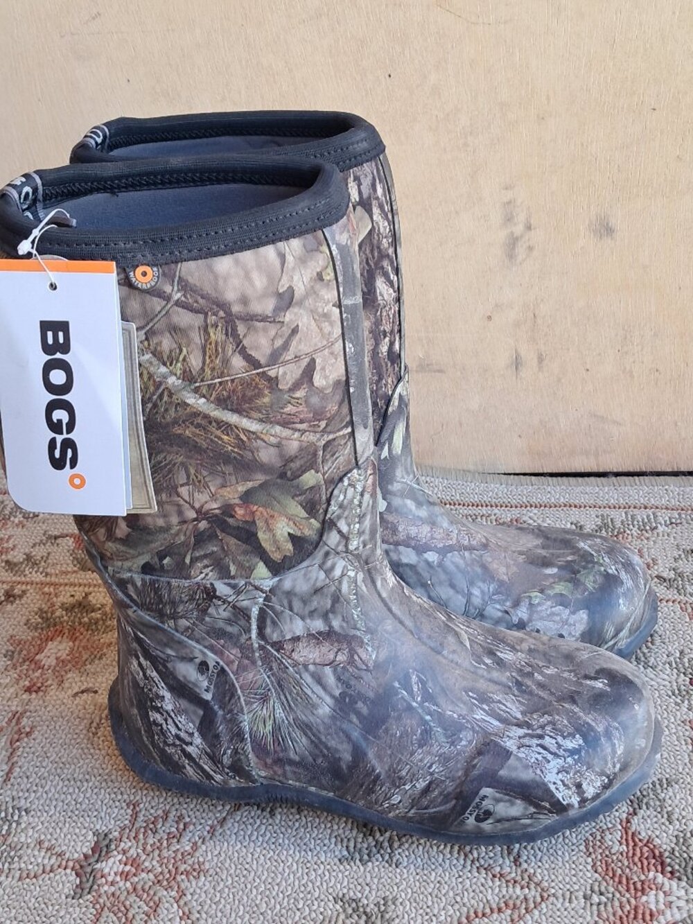 Youth Camouflage Bogs Insulated Winter Boots Waterproof Size 6 New